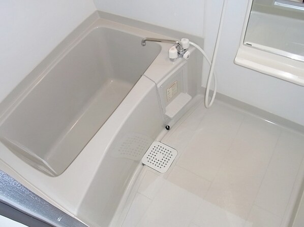 ヴァリエIの物件内観写真